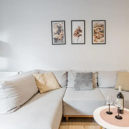 Apartment Langgarten By Little Heaven